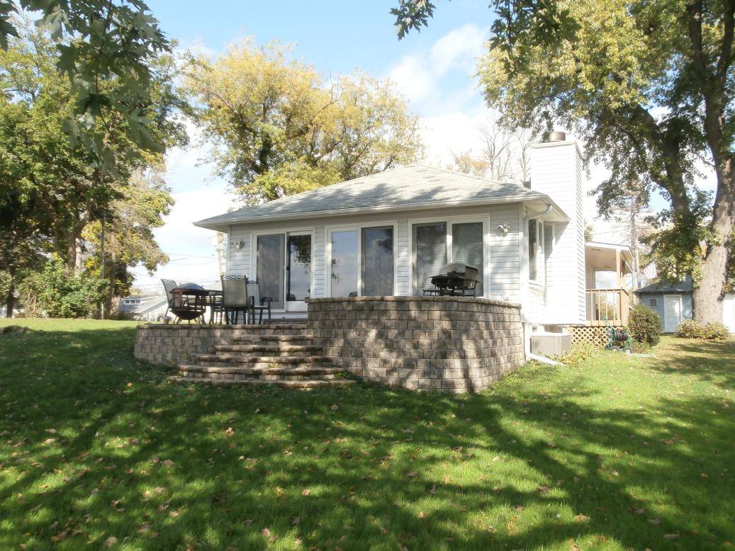 Chain O Lakes Waterfront for Sale